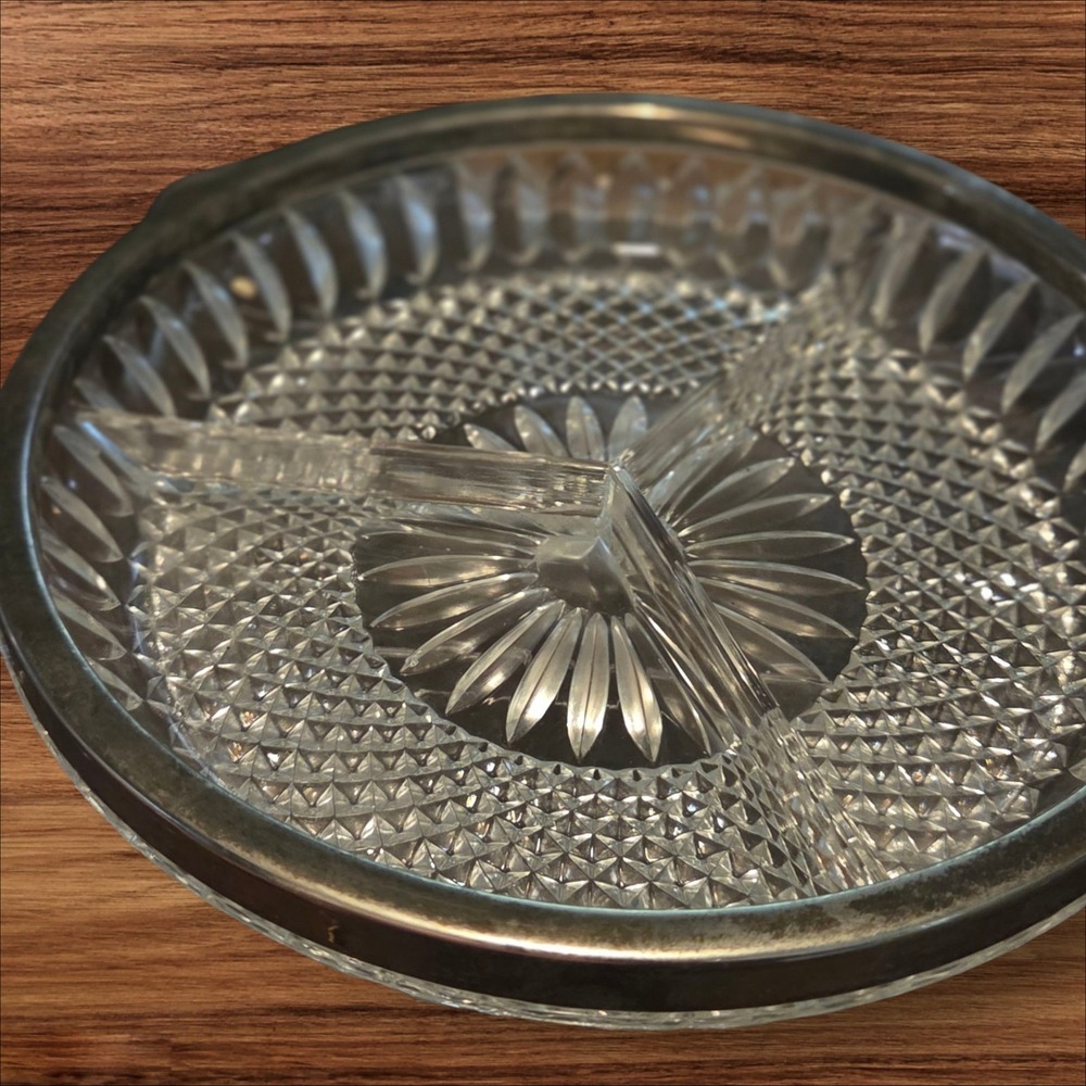 VTG  Clear Pressed Glass 8.5"‎  Three Section Relish Dish Silver Rim Mid Century